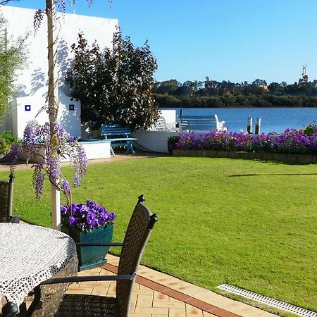 Boathouse Bunbury Bed & Breakfast Exterior foto